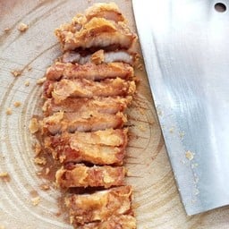 หมูทอดติดมัน ขีดละ