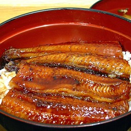 ข้าวหน้าปลาไหลญี่ปุ่น