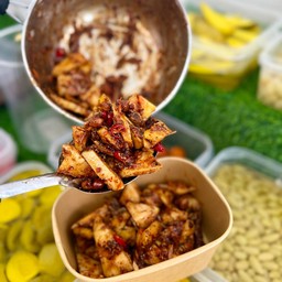 ยำสับปะรด