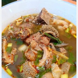 ต้มเครื่องในเนื้อ