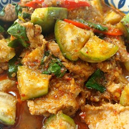 ผัดเผ็ดหมู