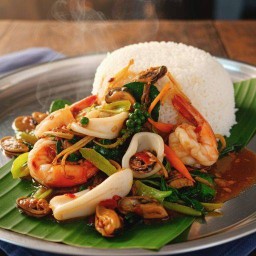 ตามสั่งเจ๊เบียร์ บ้านเก่า