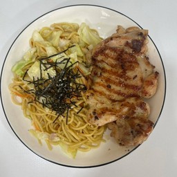 ยากิโซบะสเต๊กไก่