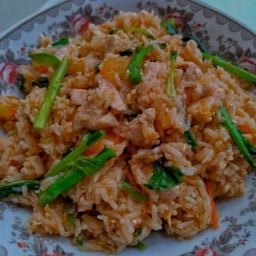 ข้าวผัดไก่