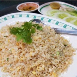 ข้าวพัดจานกาง