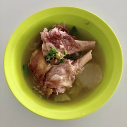 เตี๋ยวซุปกระดูกเล้งหมูน้ำใส ธรรมดา