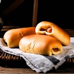 ปังไส้กรอก (ชิ้นละ)