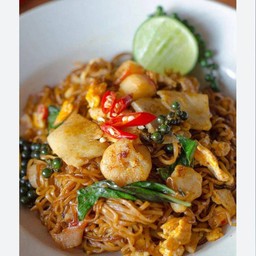 มาม่าผัดขี้เมา