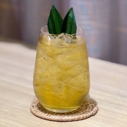 Lemongrass-Pandan Tea น้ำตะไคร้