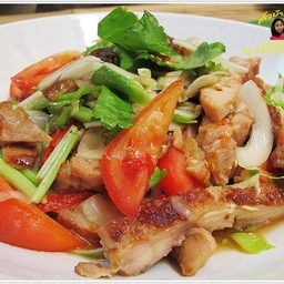 ยำคอหมูย่าง