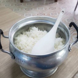 ข้าวสวยโถ