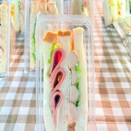 แซนวิช Homemade