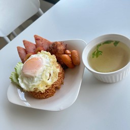 ข้าวผัดอเมริกัน