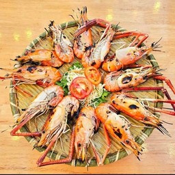 กุ้งแม่น้ำเผา (ครี่งกิโล) 6-7 ตัว