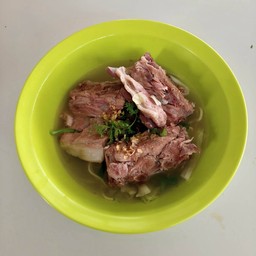 เตี๋ยวซุปกระดูกเล้งหมูน้ำใส พิเศษ