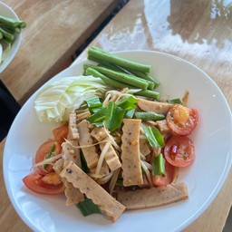 ตำเส้นเล็กแสบปาก