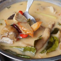 ต้มข่าเห็ด เจ