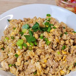 ข้าวผัดหูมสับ