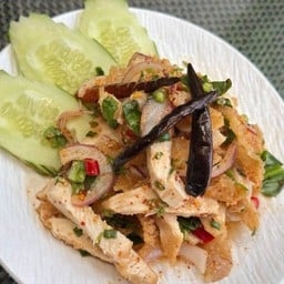 ลาบไก่กรอบ