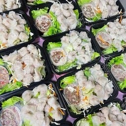 เกี๊ยวปลานายเคี้ยมรสเด็ด บางเสร่