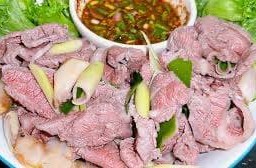 ลวกจิ้มเนื้อน่องลาย