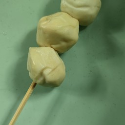 ศกาญ ลูกชิ้นปิ้งเด้อ น้ำจิ้มแซ่บเวอร์