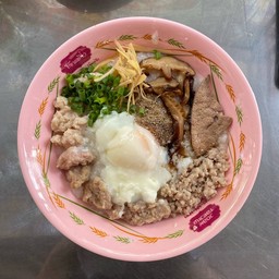 โจ๊กหมูหอมๆ