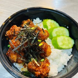 ข้าวไก่ซอสกระเทียม