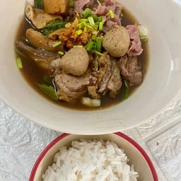 [เซตสุดฮิต] เกาเหลารวมเนื้อ + ข้าวเปล่า