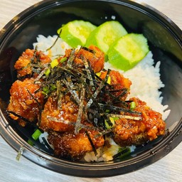 ข้าวไก่ซอสเกาหลี เผ็ด