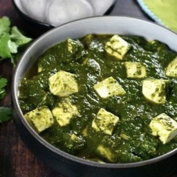 Palak paneer