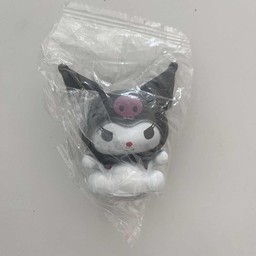 โมเดล คุโรมิ