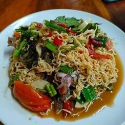 ตำมาม่าเครื่องแน่นๆ