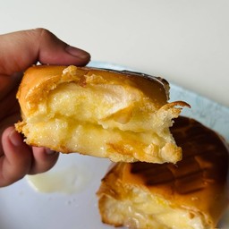 ปังย่างเนย เนยนม  1 ชุด 2 ก้อน