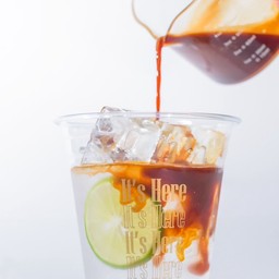 Tonic Lime Americano (อเม โทนิค)