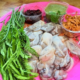 หอยนางรมทรงเครื่อง