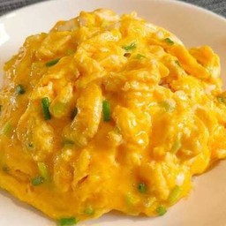 ข้าวไข่ข้น