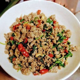 กระเพรา ยิม