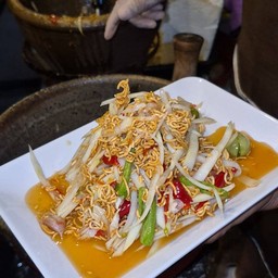 ตำมาม่ากรอบ LM