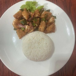 ข้าวยำไก่แซ่บ