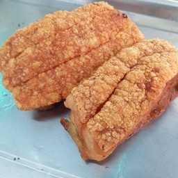หมูกรอบขีดละ 99