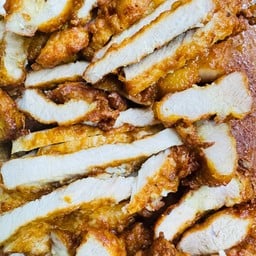 ข้าวหมูทอดบ้านคฑา