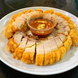 หมูกรอบ อ้วนตุ๊บ สาขา สำโรง