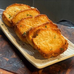 A14 ขนมปังเนยชีส  BUTTER CHEESE BREAD