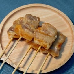 หมูปิ้งโบราณ& ขนมปังลาวา กล้วยหนึบ สุภาพงษ์3