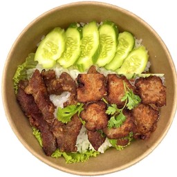 ข้าวหมูทอด-ข้าวปลาแกะคุณแม่