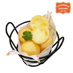 Mozzarella Cheese Ball