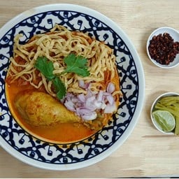 ข้าวซอยไก่