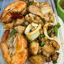 กะเพรารวมมิตร