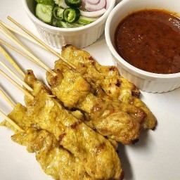 เม้งหมูสะเต๊ะ รัชดา18 (ลาดพร้าว80)